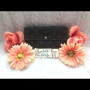 AUTH. Louis Vuitton Monogram Sarah Fleuri Wallet